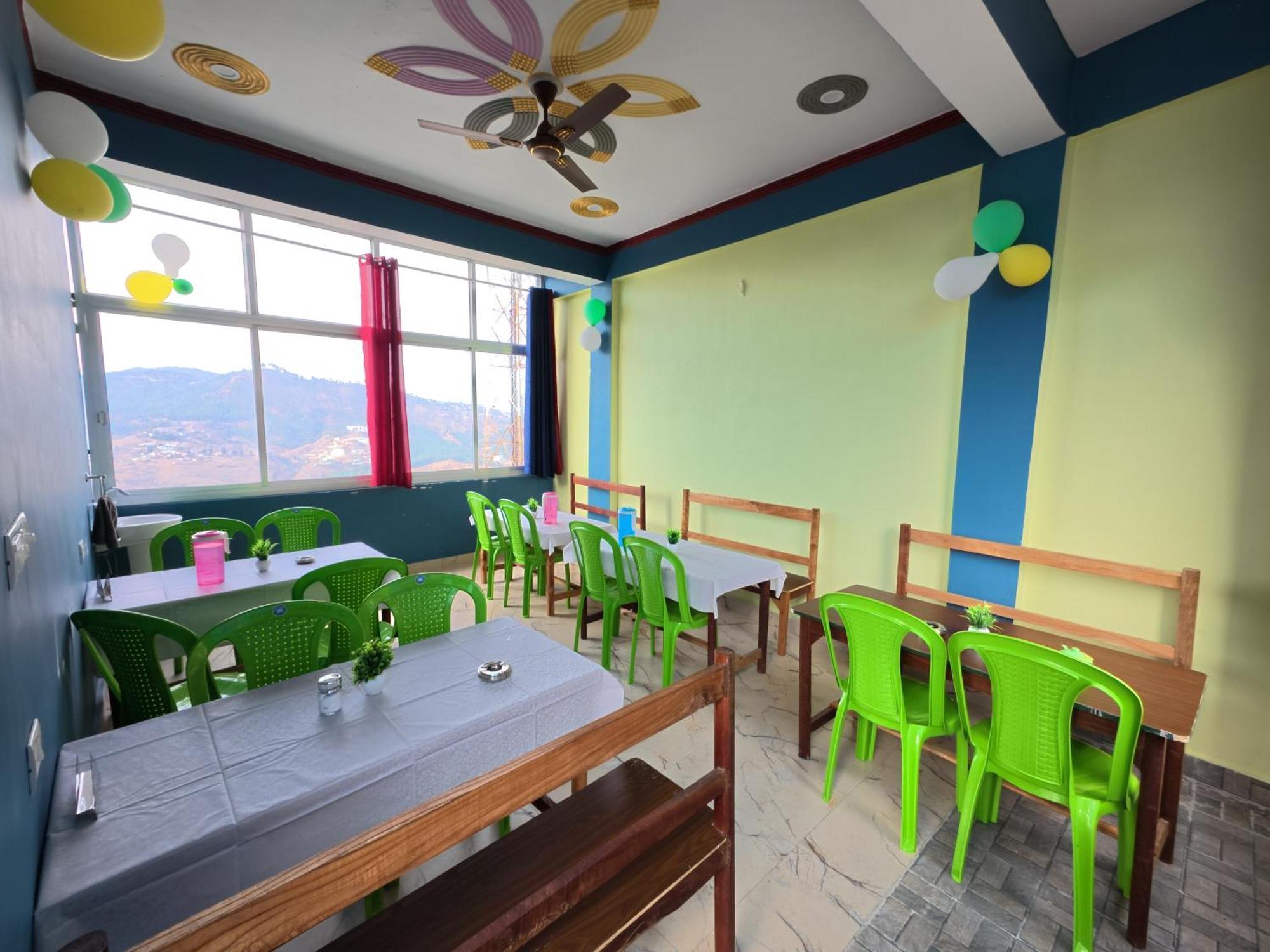 Mahi Restaurant & Guest House Almora Exterior foto